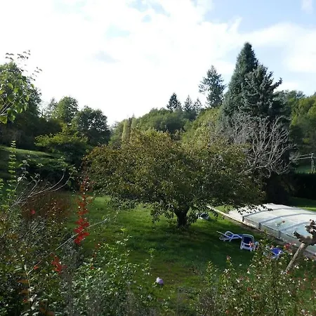 Maison De Campagne Renovee Avec Piscine *